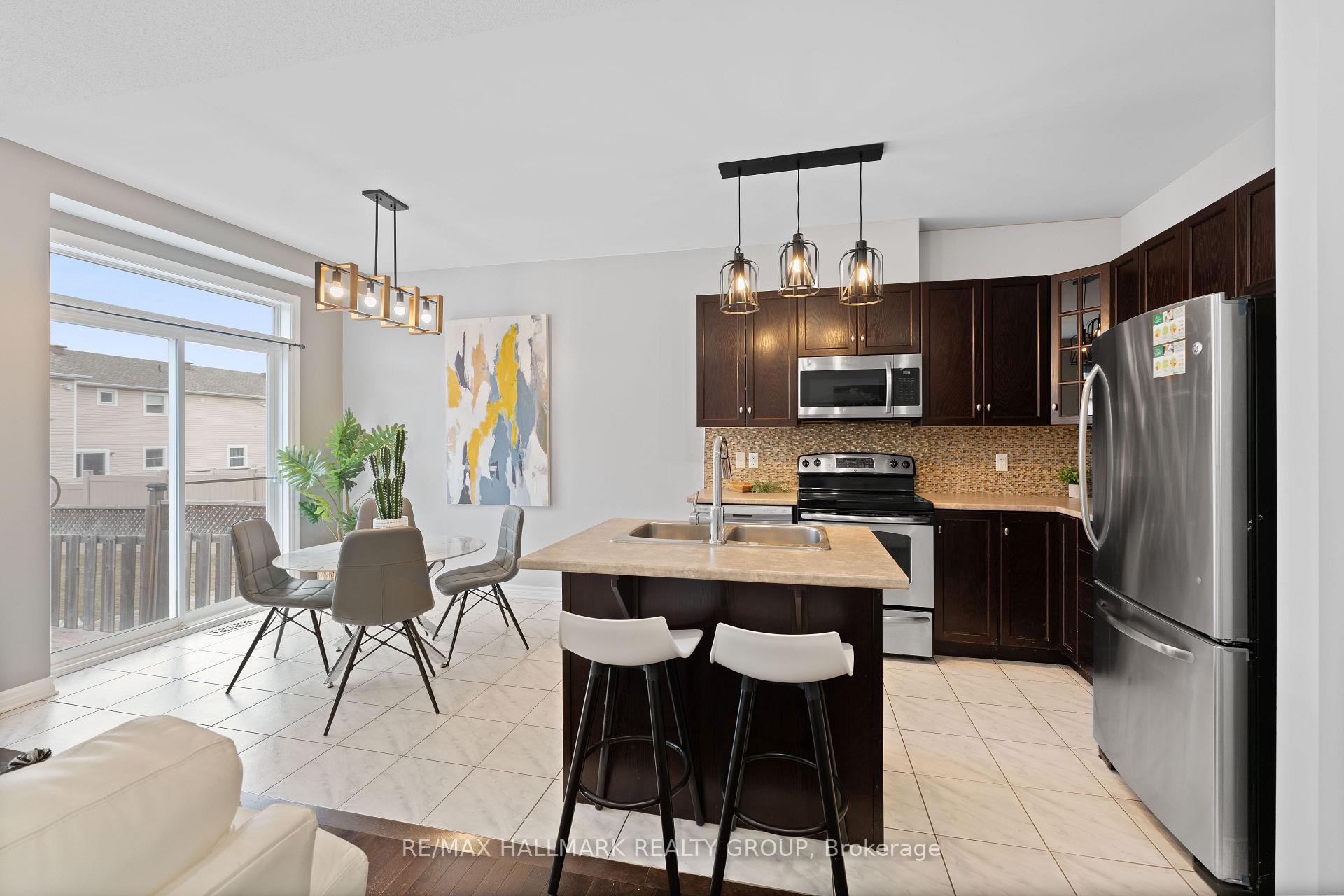 Photo 9 of 185 Claridge Drive, Ottawa, Barrhaven - Longfields — HOMEH