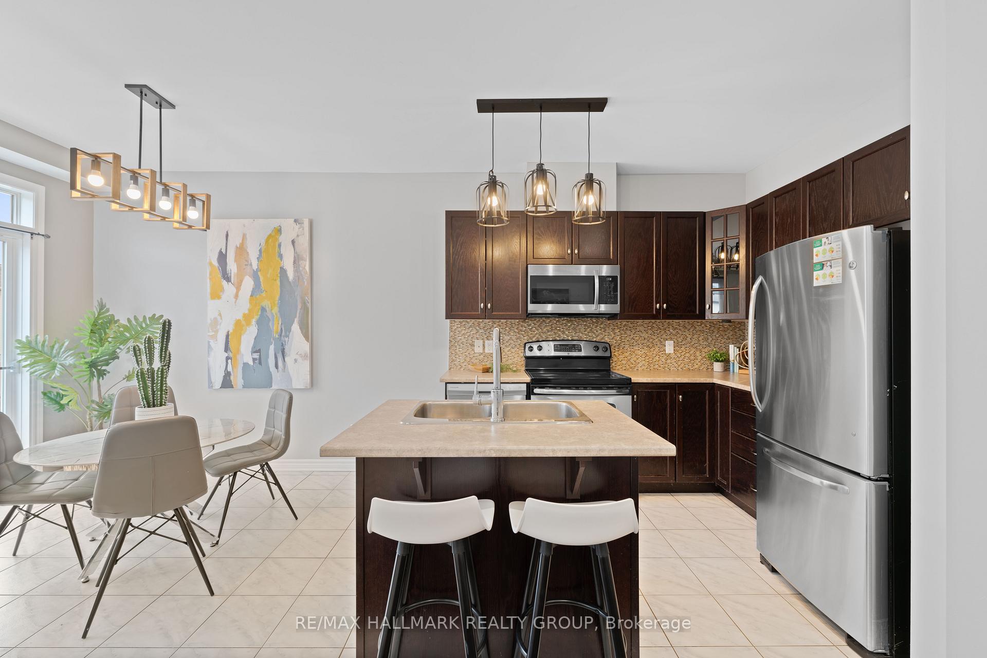 Photo 10 of 185 Claridge Drive, Ottawa, Barrhaven - Longfields — HOMEH