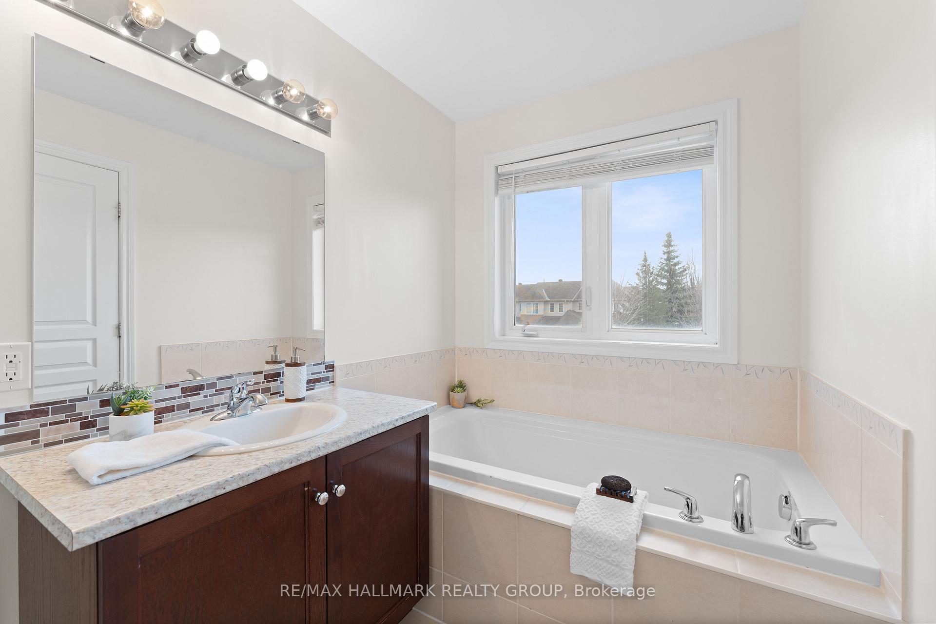 Photo 29 of 185 Claridge Drive, Ottawa, Barrhaven - Longfields — HOMEH