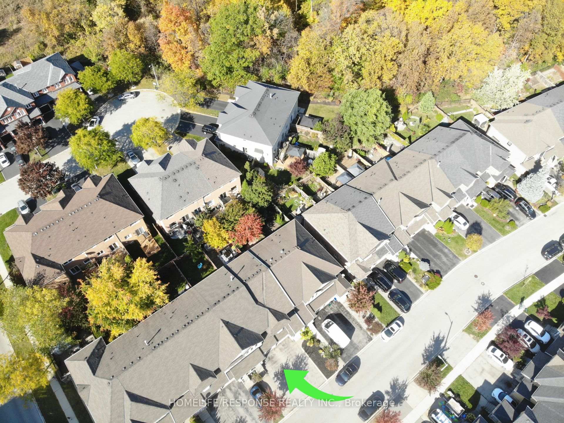 Photo 3 of 5109 Falconcrest Drive, Burlington, Uptown — HOMEH