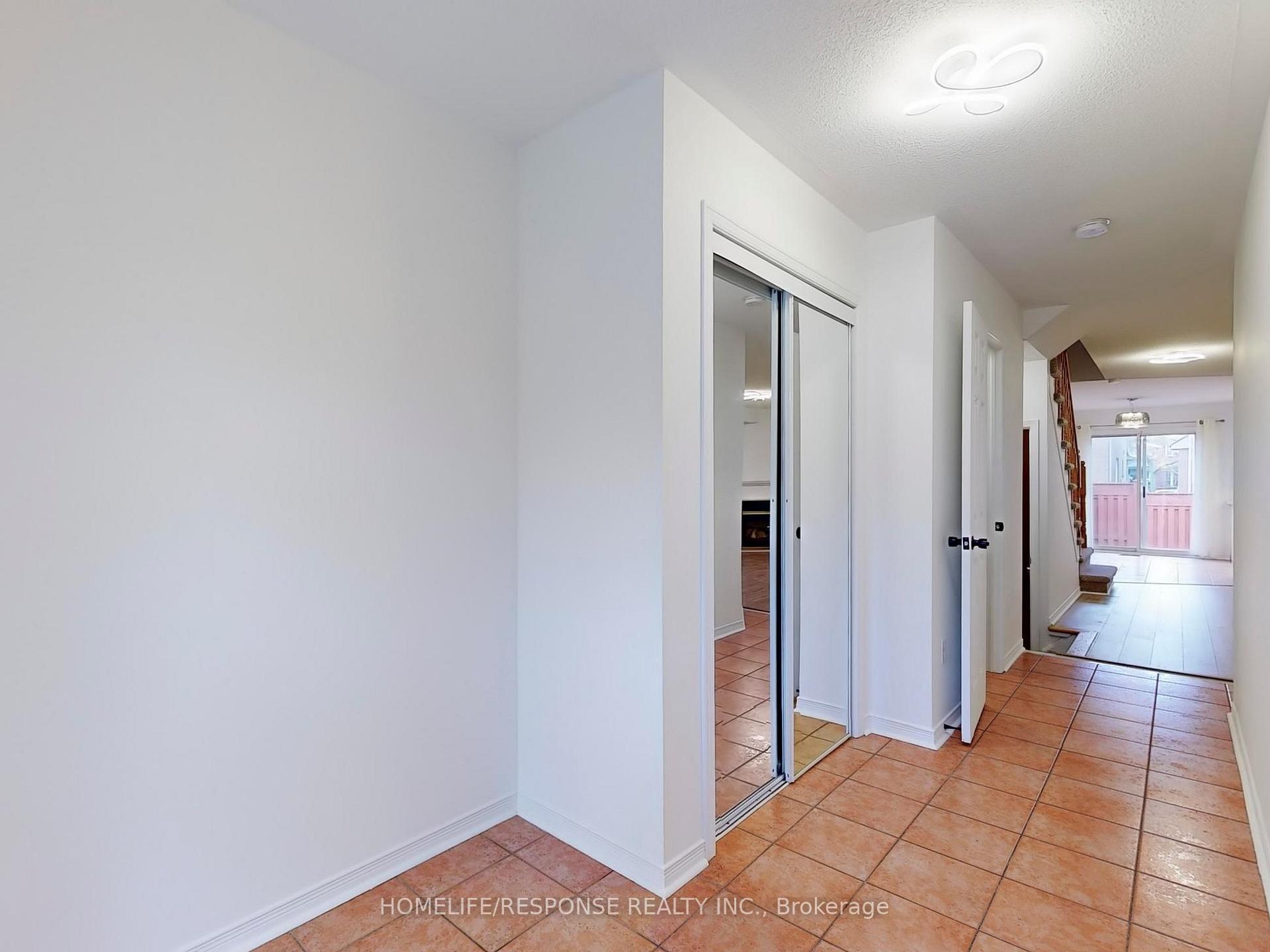Photo 8 of 5109 Falconcrest Drive, Burlington, Uptown — HOMEH