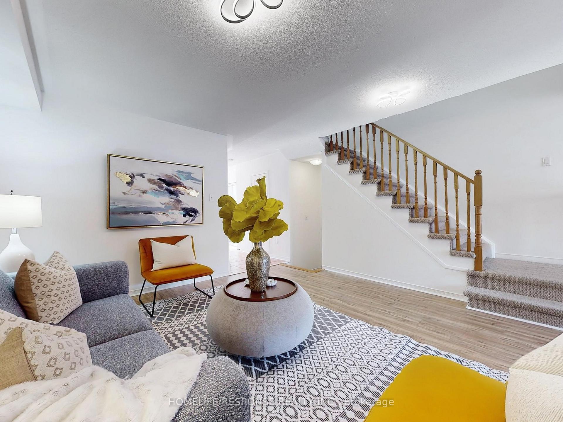Photo 13 of 5109 Falconcrest Drive, Burlington, Uptown — HOMEH