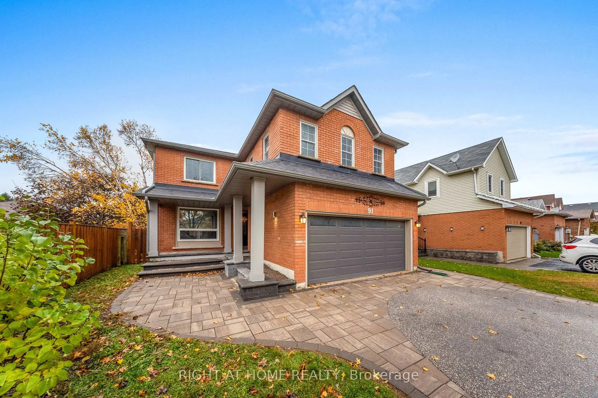 Front of 91 O'shaughnessy Crescent