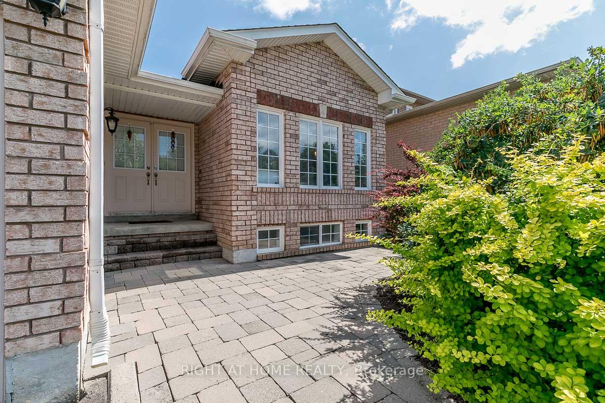 Photo 1 of 71 Ruffet Drive, Barrie, Edgehill Drive — HOMEH