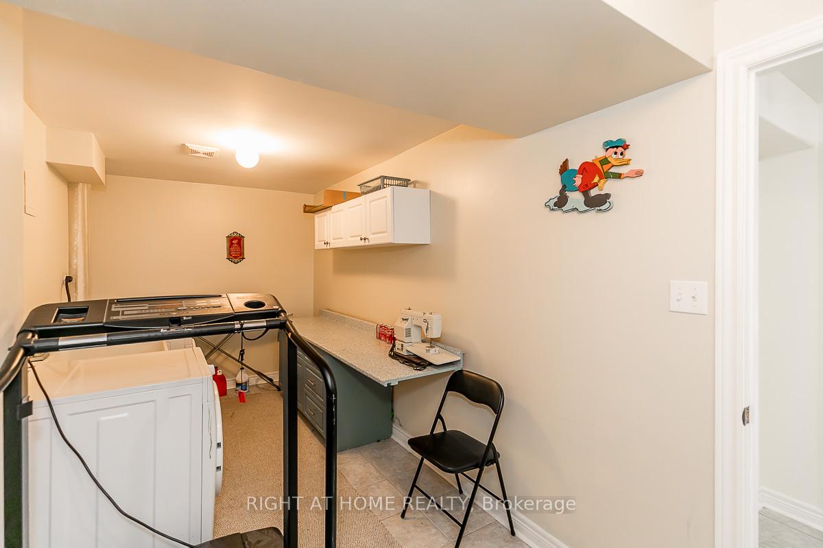 Photo 33 of 71 Ruffet Drive, Barrie, Edgehill Drive — HOMEH