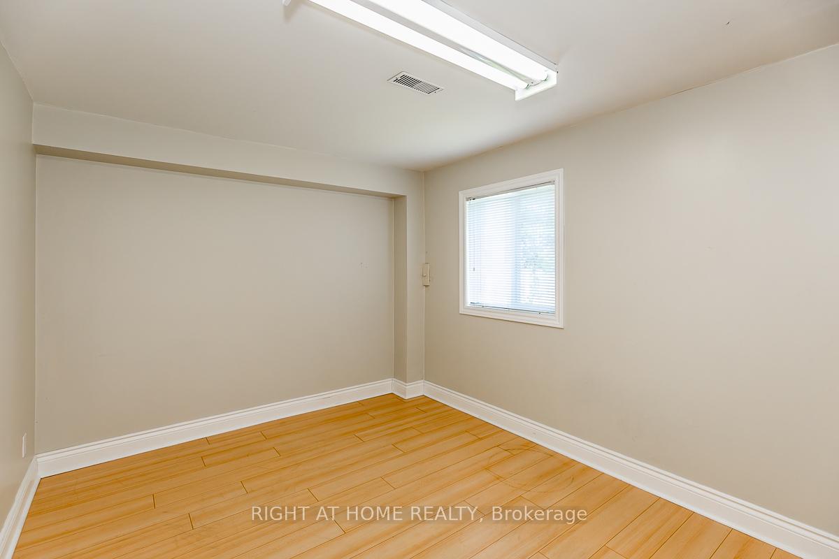 Photo 35 of 71 Ruffet Drive, Barrie, Edgehill Drive — HOMEH