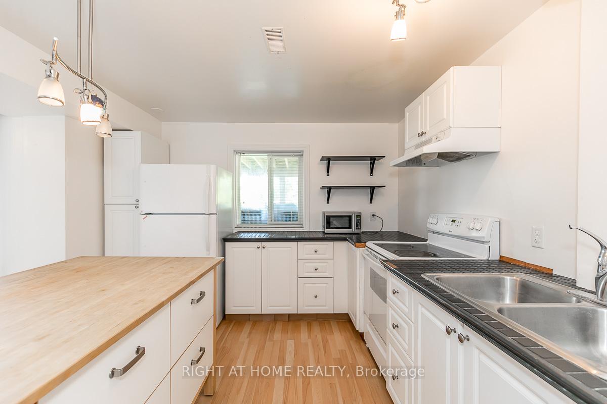 Photo 39 of 71 Ruffet Drive, Barrie, Edgehill Drive — HOMEH