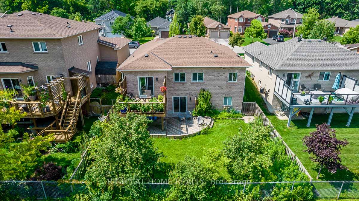 Photo 45 of 71 Ruffet Drive, Barrie, Edgehill Drive — HOMEH