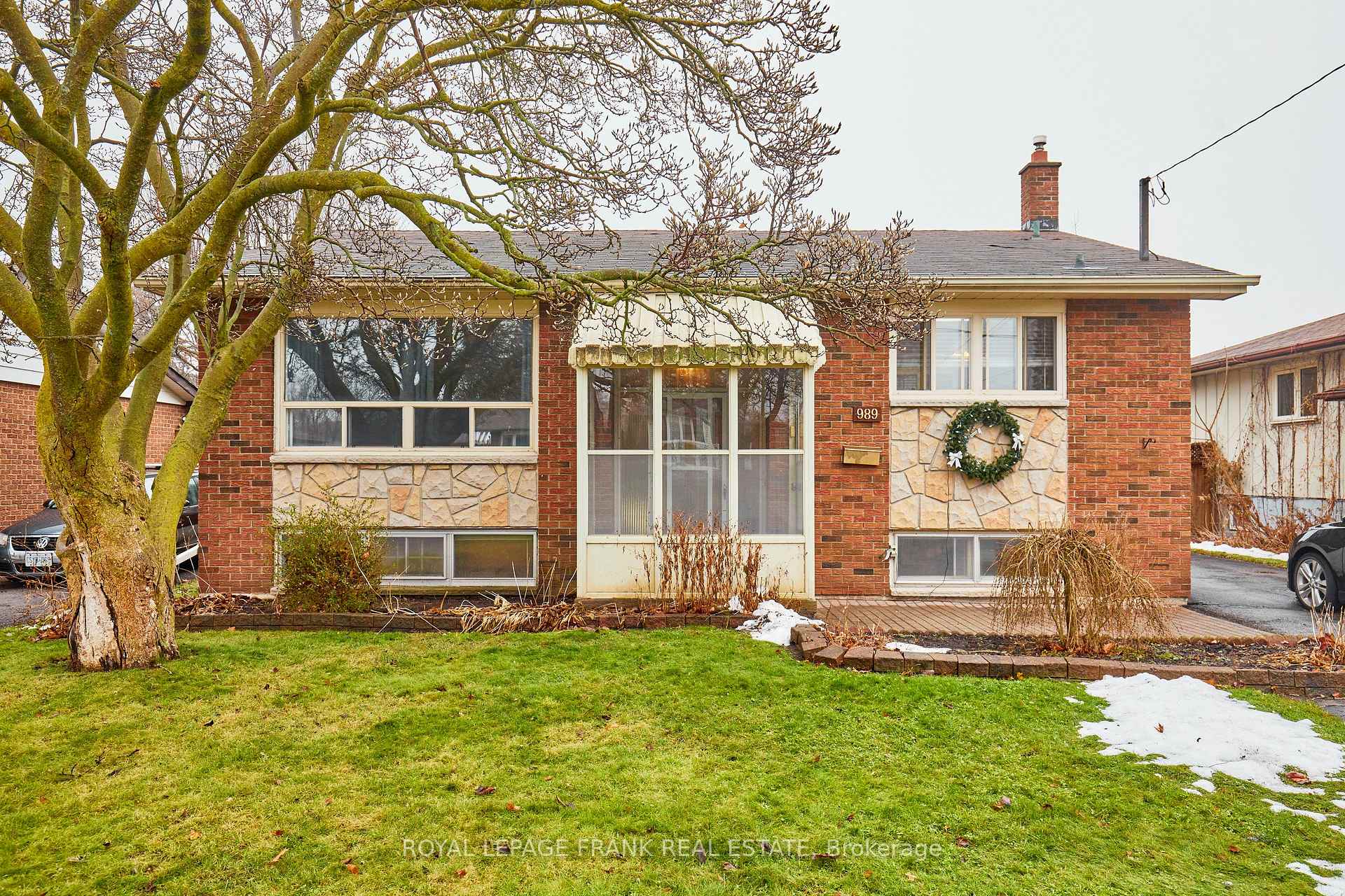 Photo 1 of 989 Ronlea Avenue, Oshawa, Donevan — HOMEH
