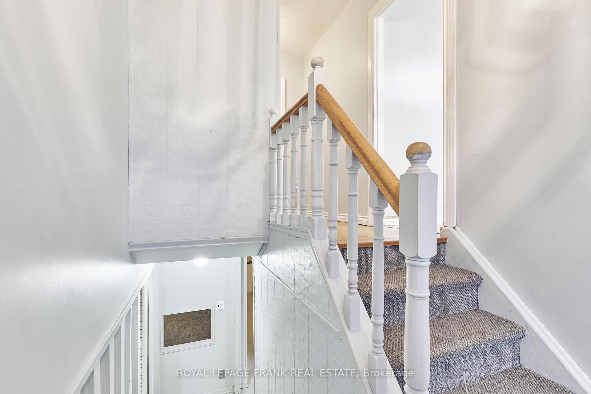 Photo 6 of 989 Ronlea Avenue, Oshawa, Donevan — HOMEH