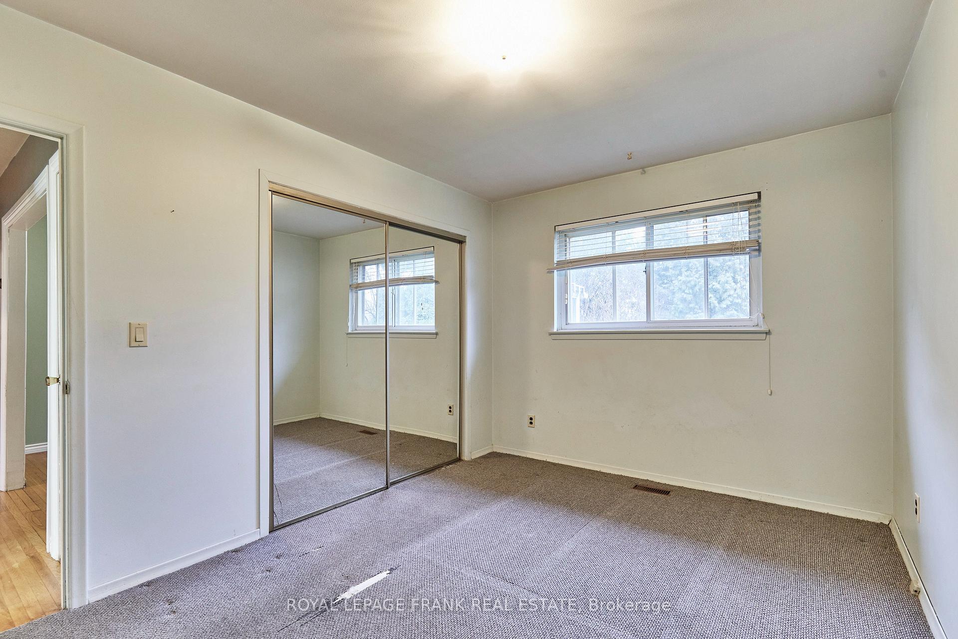 Photo 16 of 989 Ronlea Avenue, Oshawa, Donevan — HOMEH