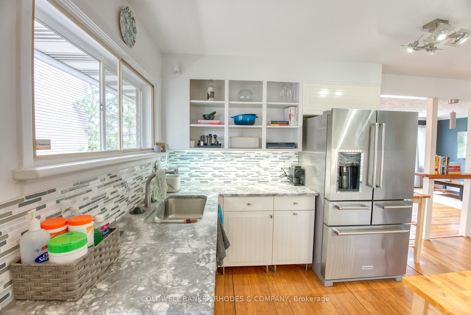 Photo 9 of 2066 Black Friars Road, Ottawa, Carlingwood — HOMEH