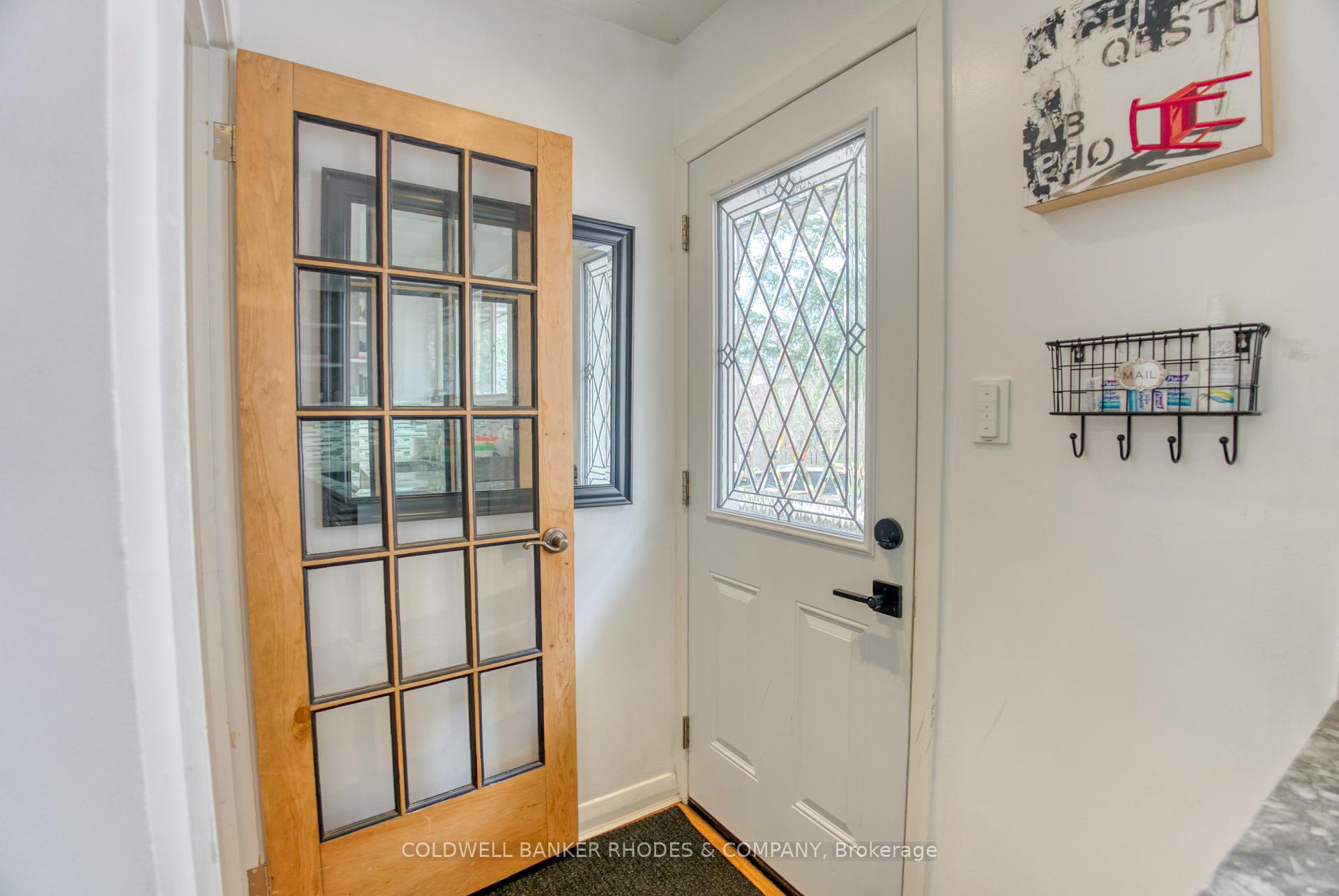 Photo 17 of 2066 Black Friars Road, Ottawa, Carlingwood — HOMEH
