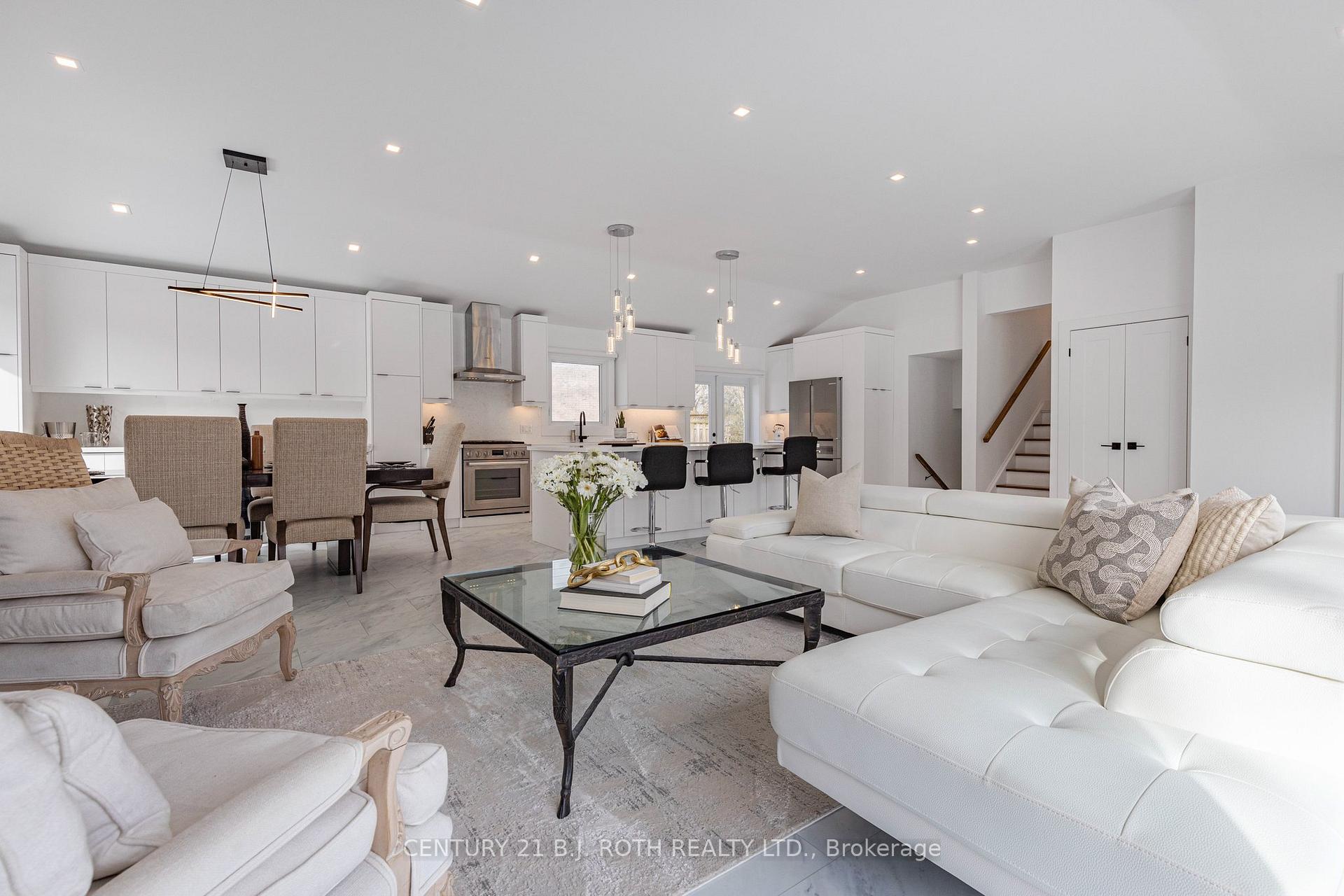 Photo 9 of 20 Castle Drive, Barrie, Sunnidale — HOMEH