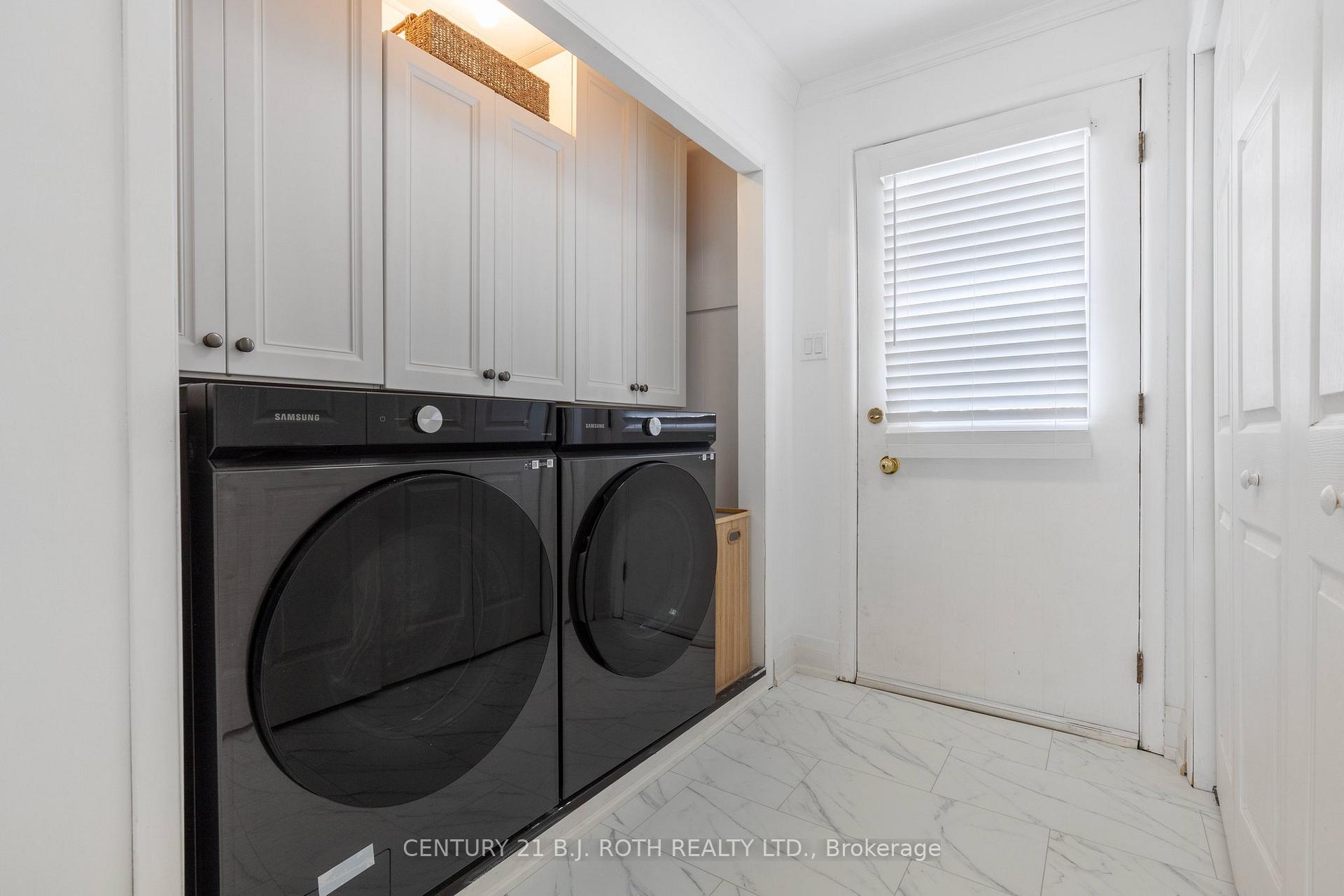 Photo 17 of 20 Castle Drive, Barrie, Sunnidale — HOMEH