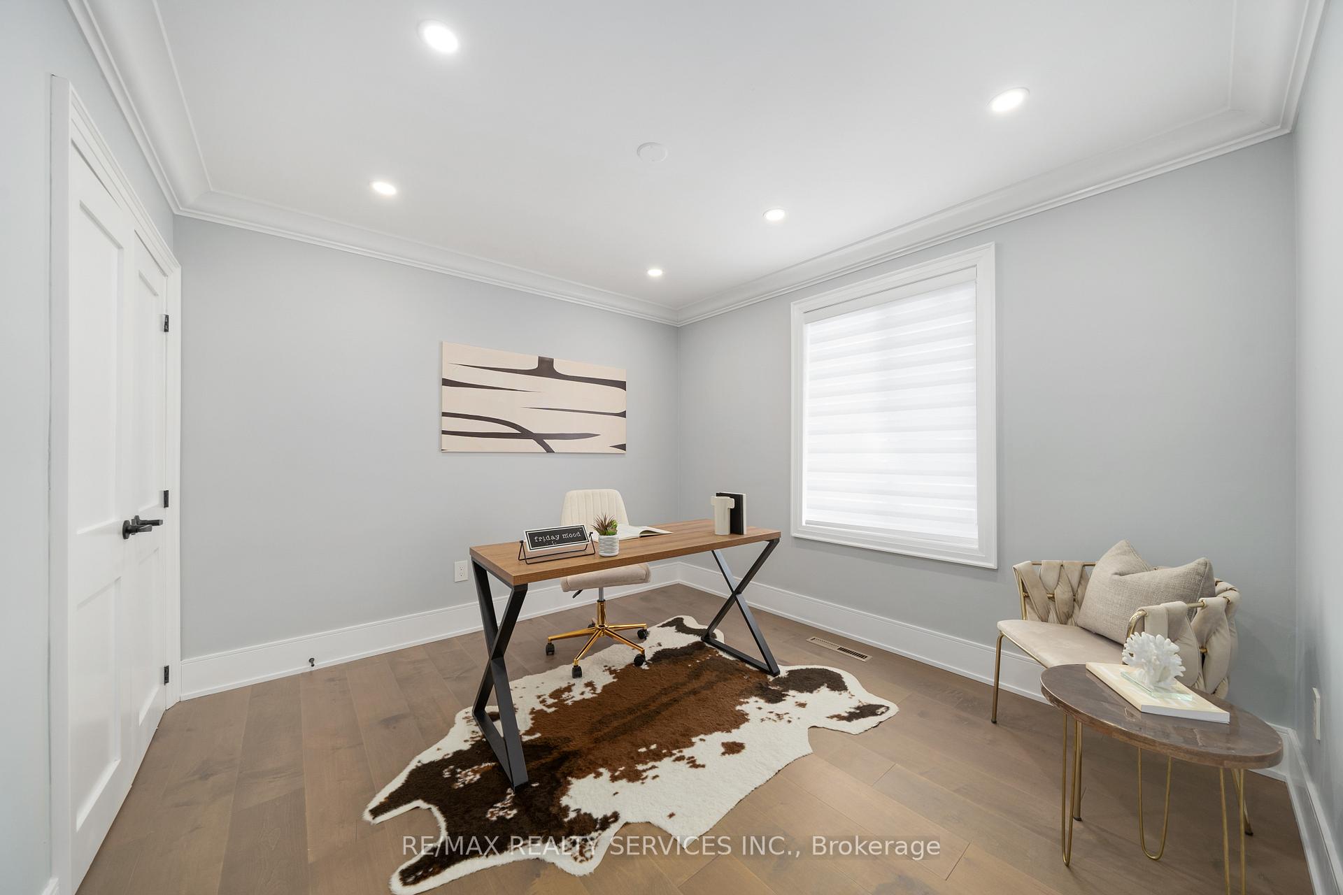 Photo 13 of 1037 Wayne Place, Burlington, LaSalle — HOMEH