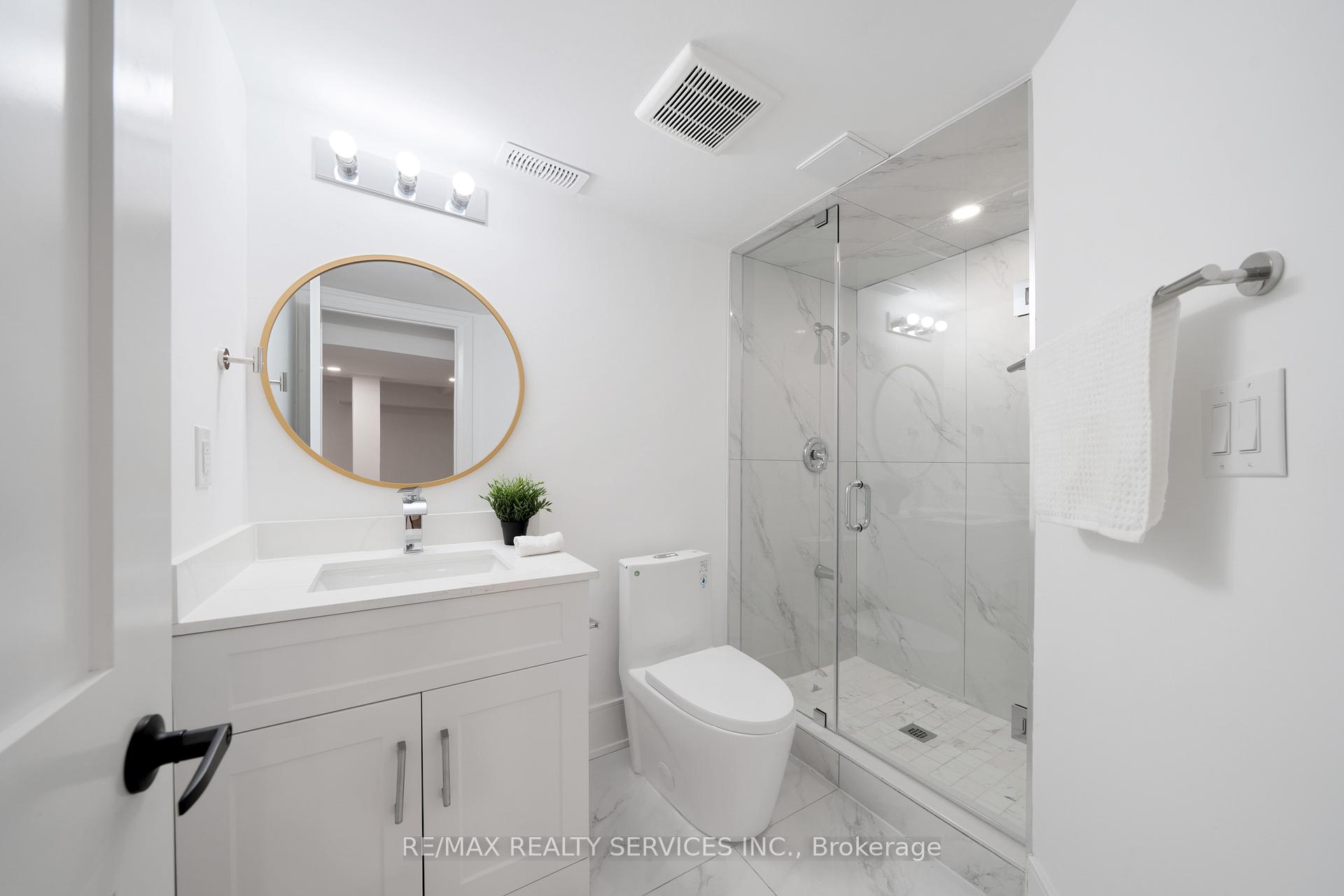 Photo 35 of 1037 Wayne Place, Burlington, LaSalle — HOMEH