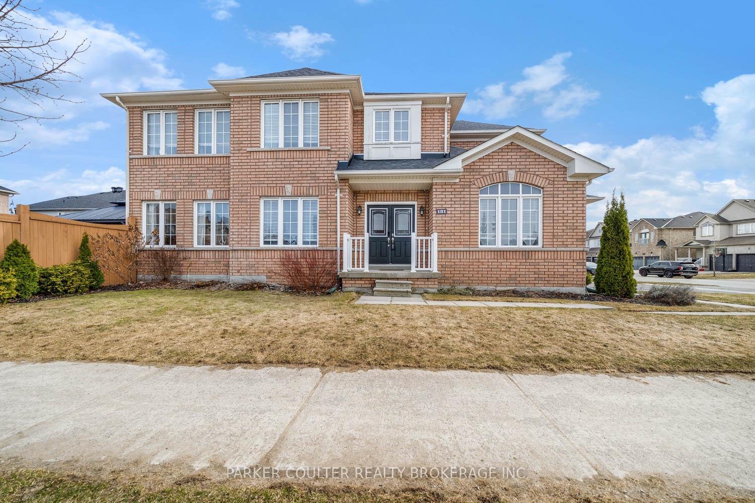 Photo 8 of 181 Sovereign's Gate, Barrie, Innis-Shore — HOMEH