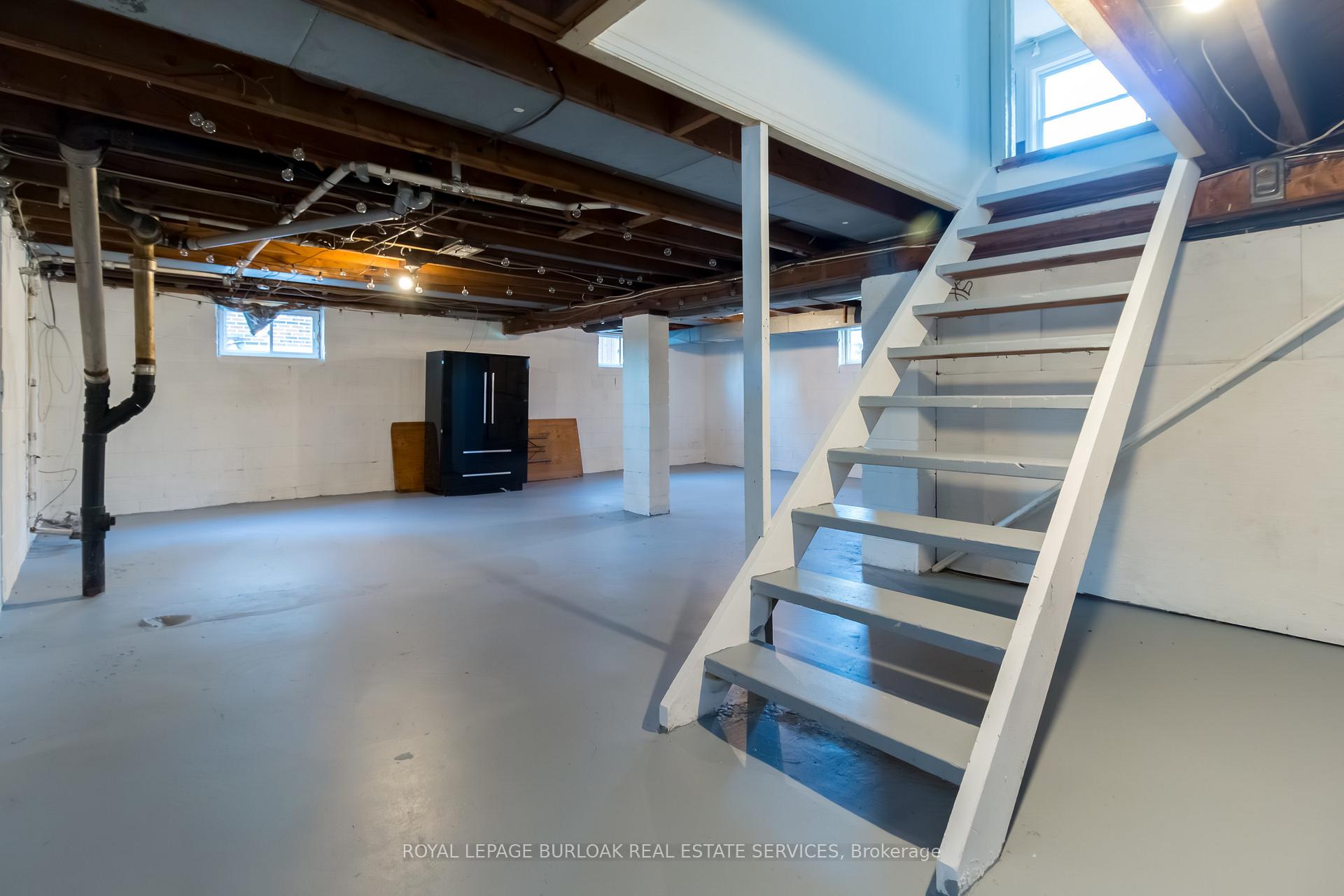Photo 28 of 299 Merle Avenue, Burlington, LaSalle — HOMEH