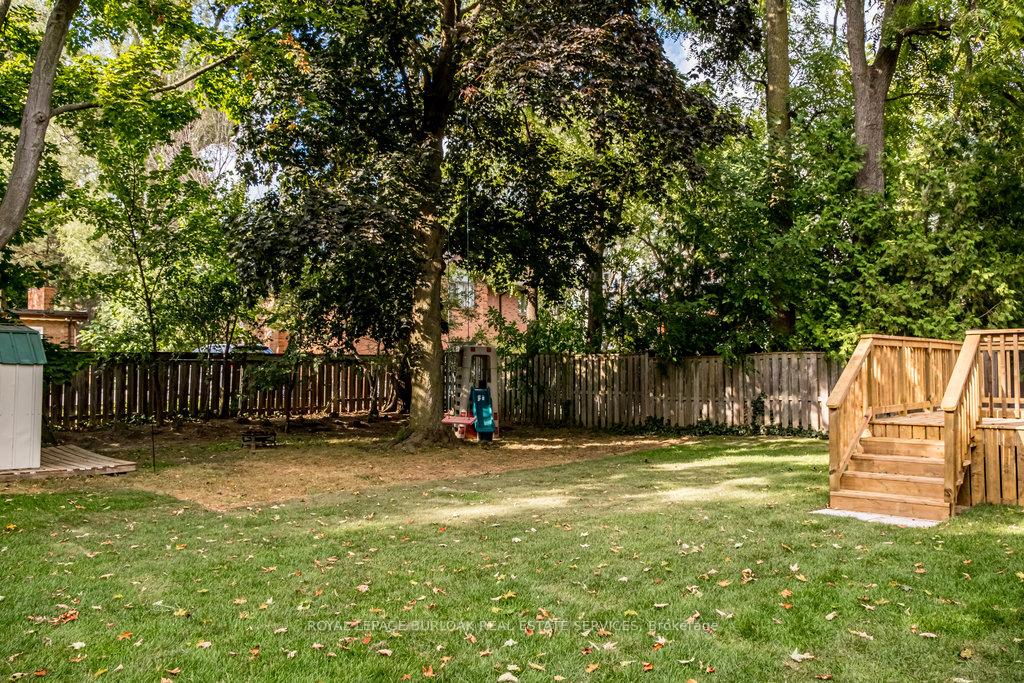 Photo 32 of 299 Merle Avenue, Burlington, LaSalle — HOMEH