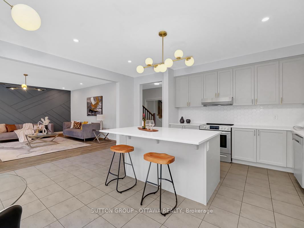 Photo 9 of 139 Celestial Grove, Ottawa, Barrhaven - Half Moon Bay — HOMEH