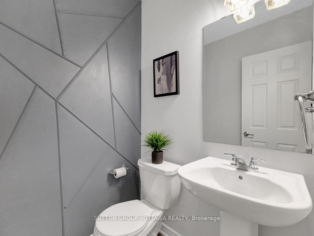 Photo 21 of 139 Celestial Grove, Ottawa, Barrhaven - Half Moon Bay — HOMEH