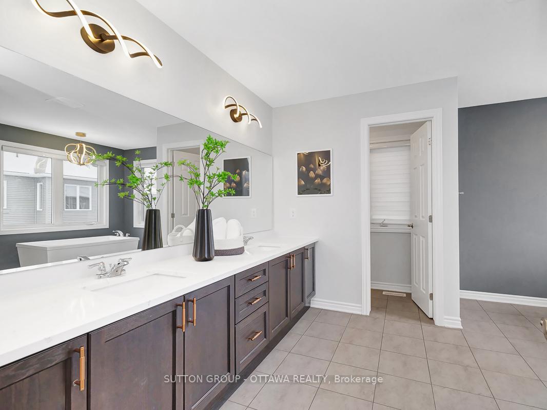 Photo 25 of 139 Celestial Grove, Ottawa, Barrhaven - Half Moon Bay — HOMEH