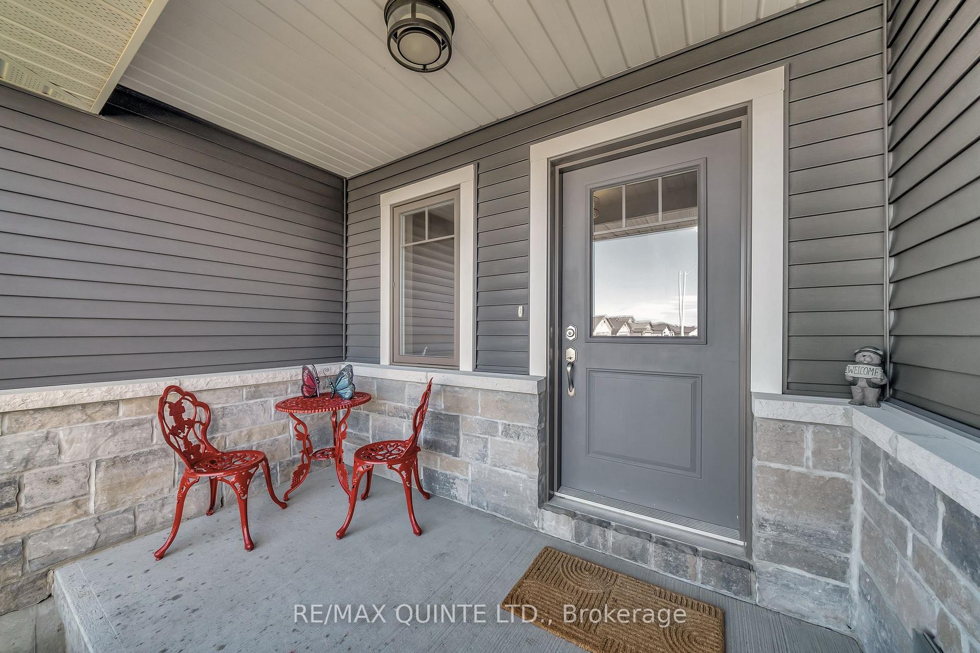 Photo 5 of 49 Sandhu Crescent, Belleville, Belleville Ward — HOMEH