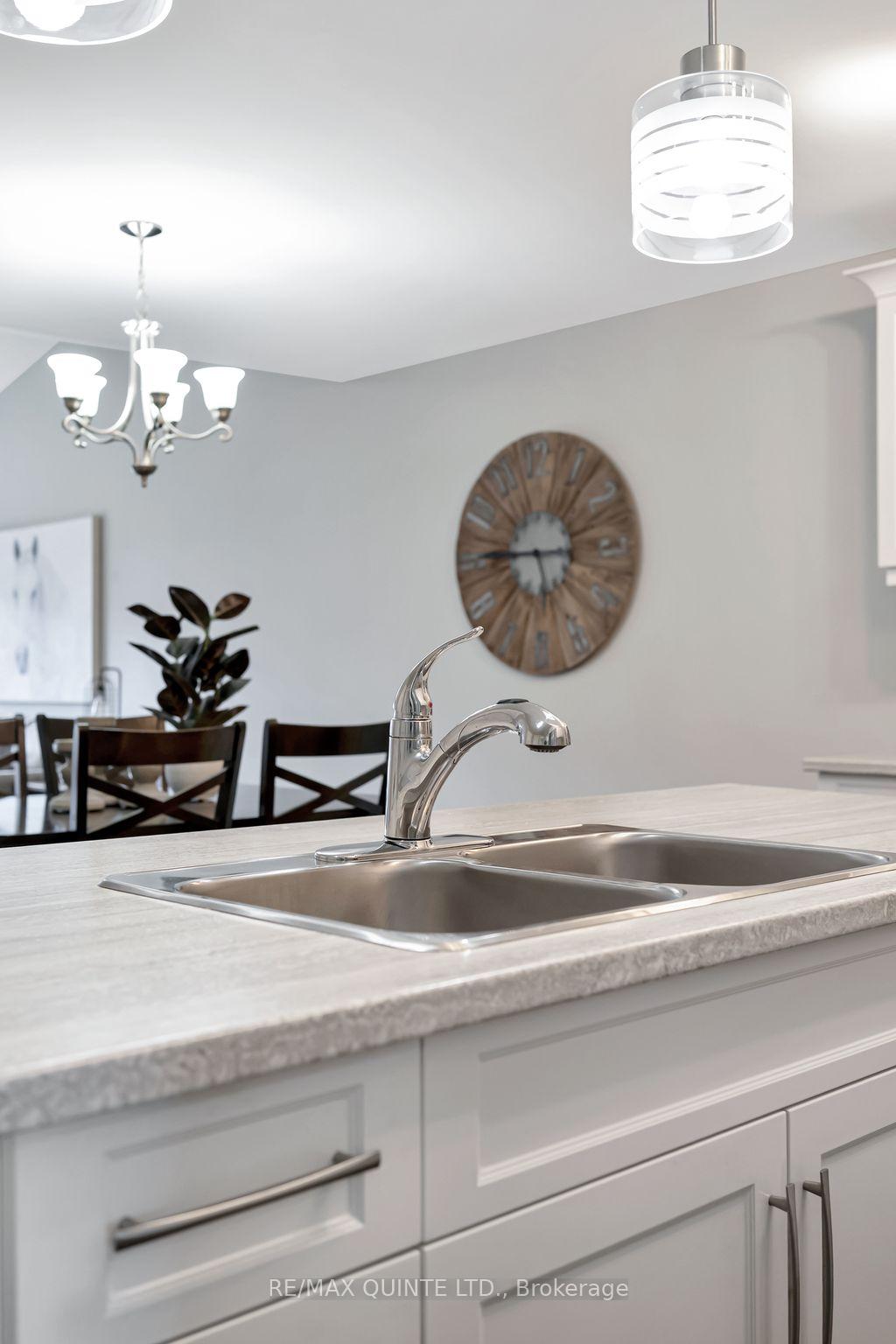 Photo 15 of 49 Sandhu Crescent, Belleville, Belleville Ward — HOMEH