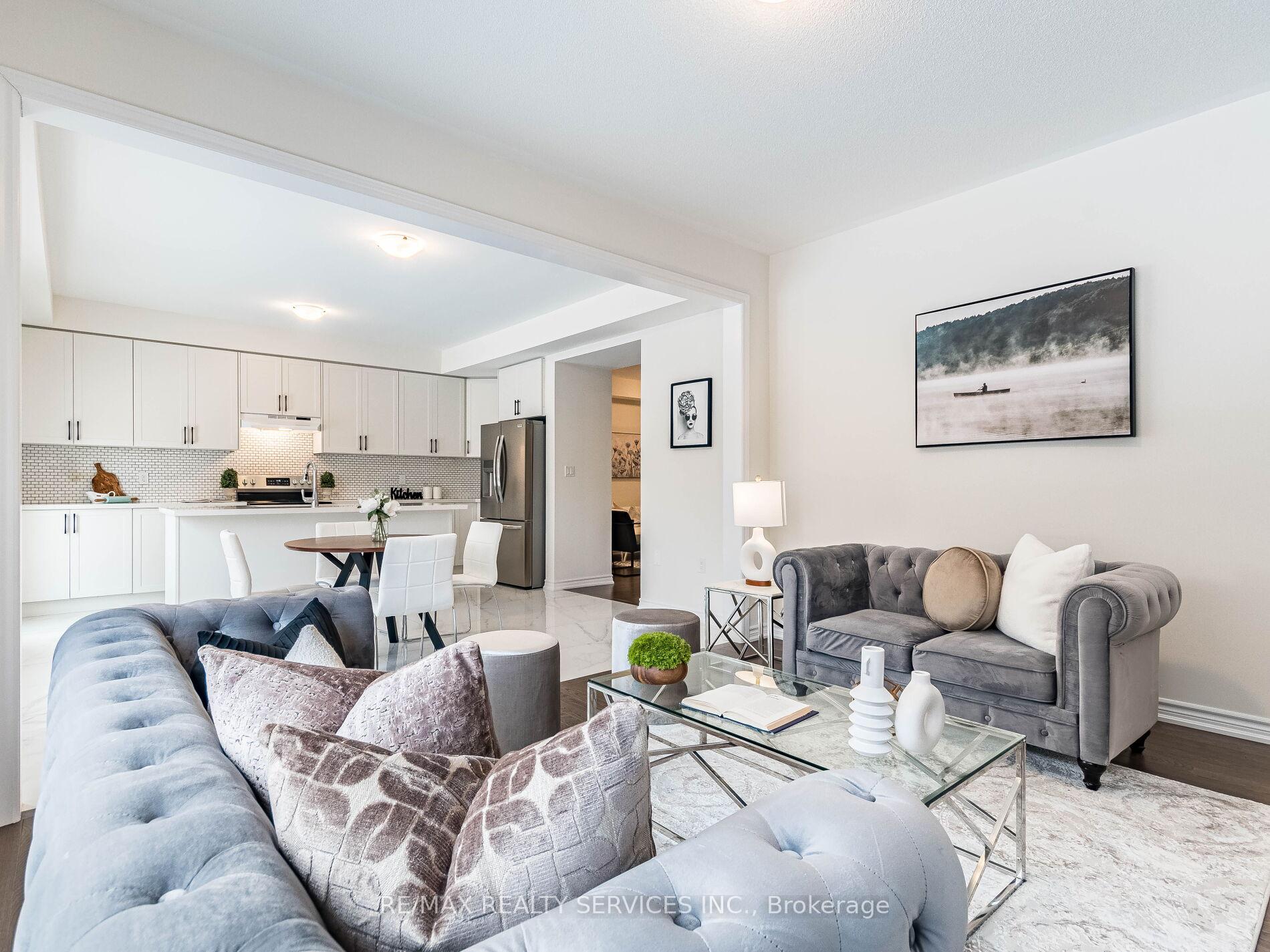 Photo 14 of 337 Fleetwood Drive, Oshawa, Eastdale — HOMEH