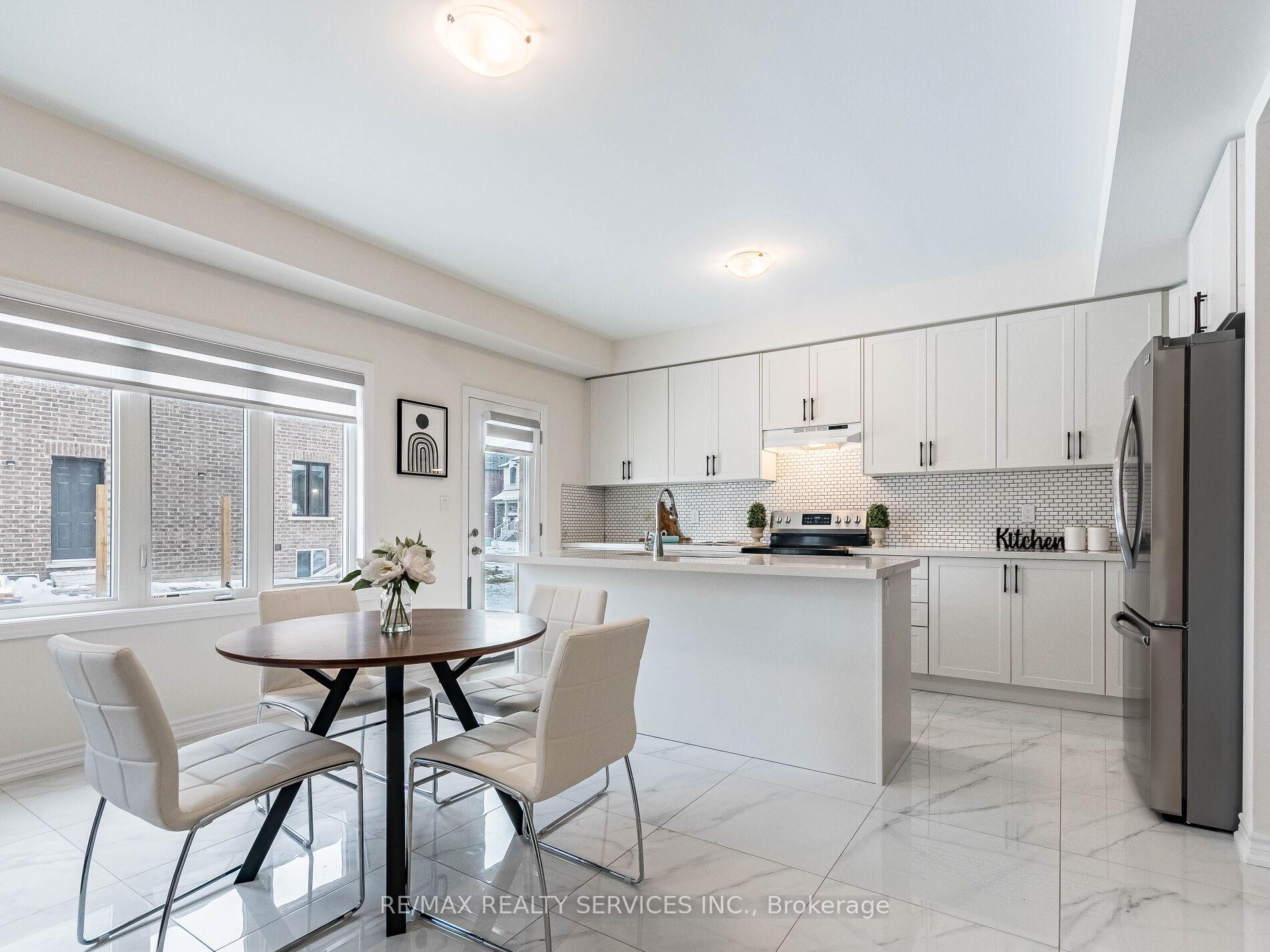 Photo 16 of 337 Fleetwood Drive, Oshawa, Eastdale — HOMEH