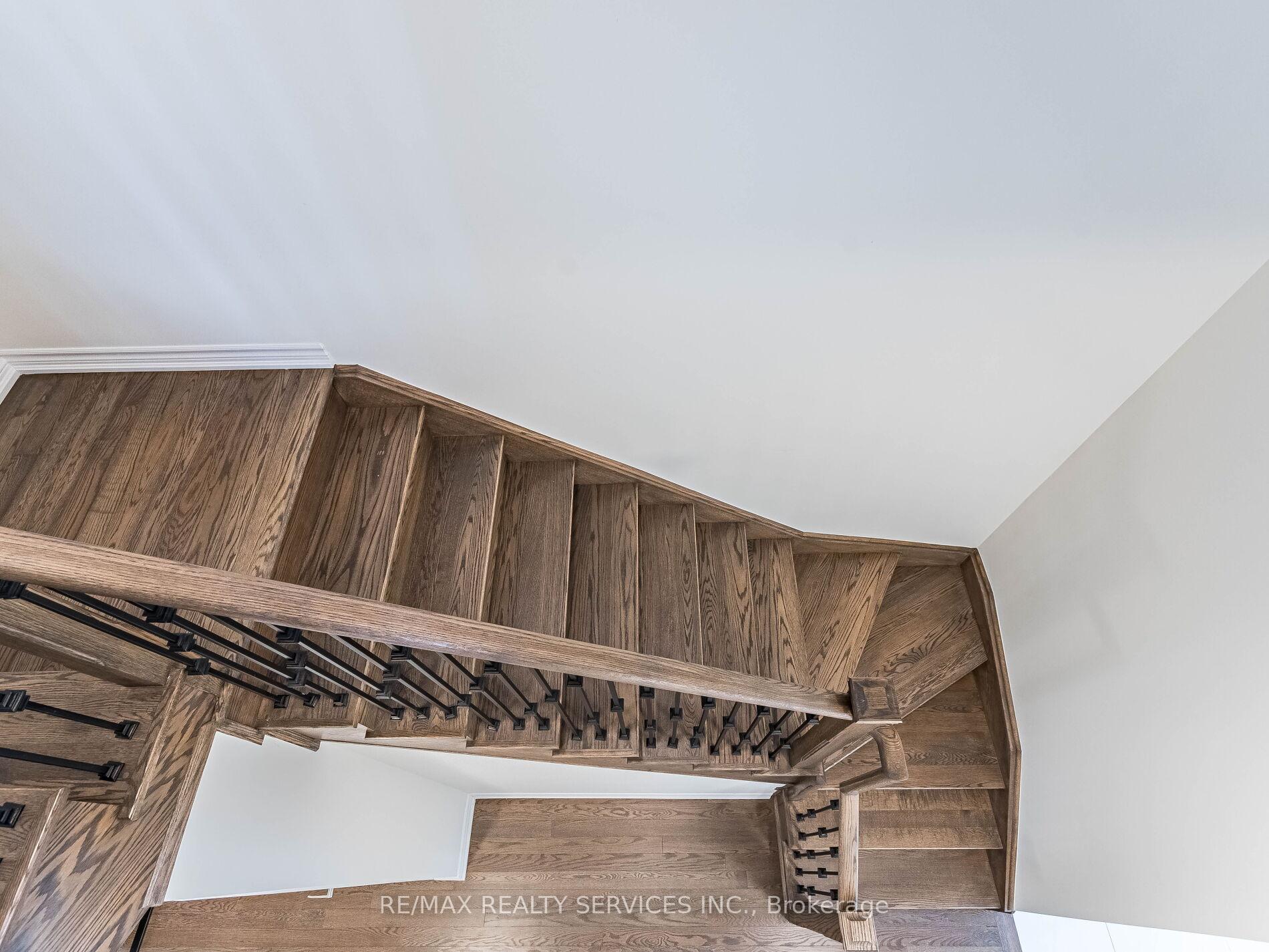 Photo 22 of 337 Fleetwood Drive, Oshawa, Eastdale — HOMEH
