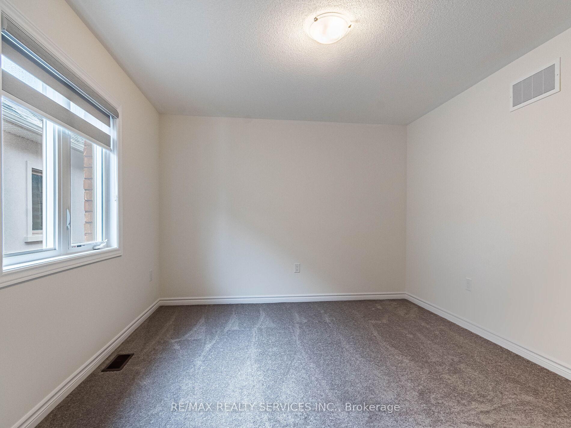 Photo 31 of 337 Fleetwood Drive, Oshawa, Eastdale — HOMEH