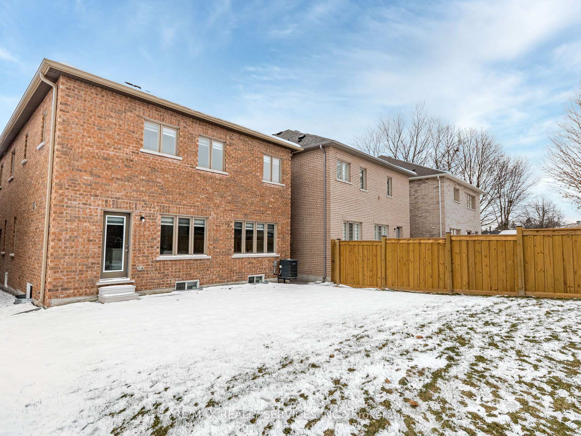 Photo 39 of 337 Fleetwood Drive, Oshawa, Eastdale — HOMEH