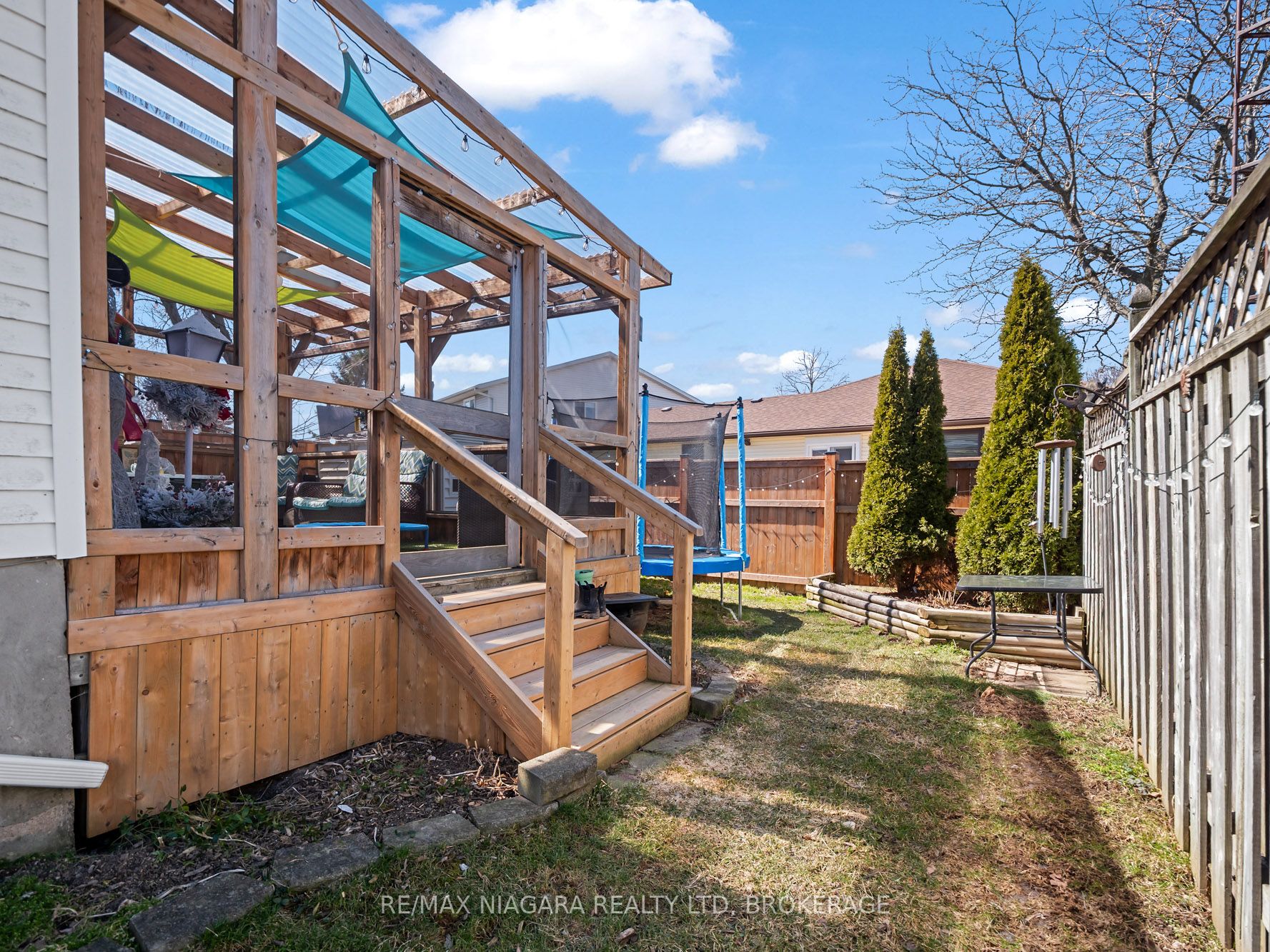 Photo 78 of 10 Swayze Court, Thorold, Allanburg/Thorold South — HOMEH