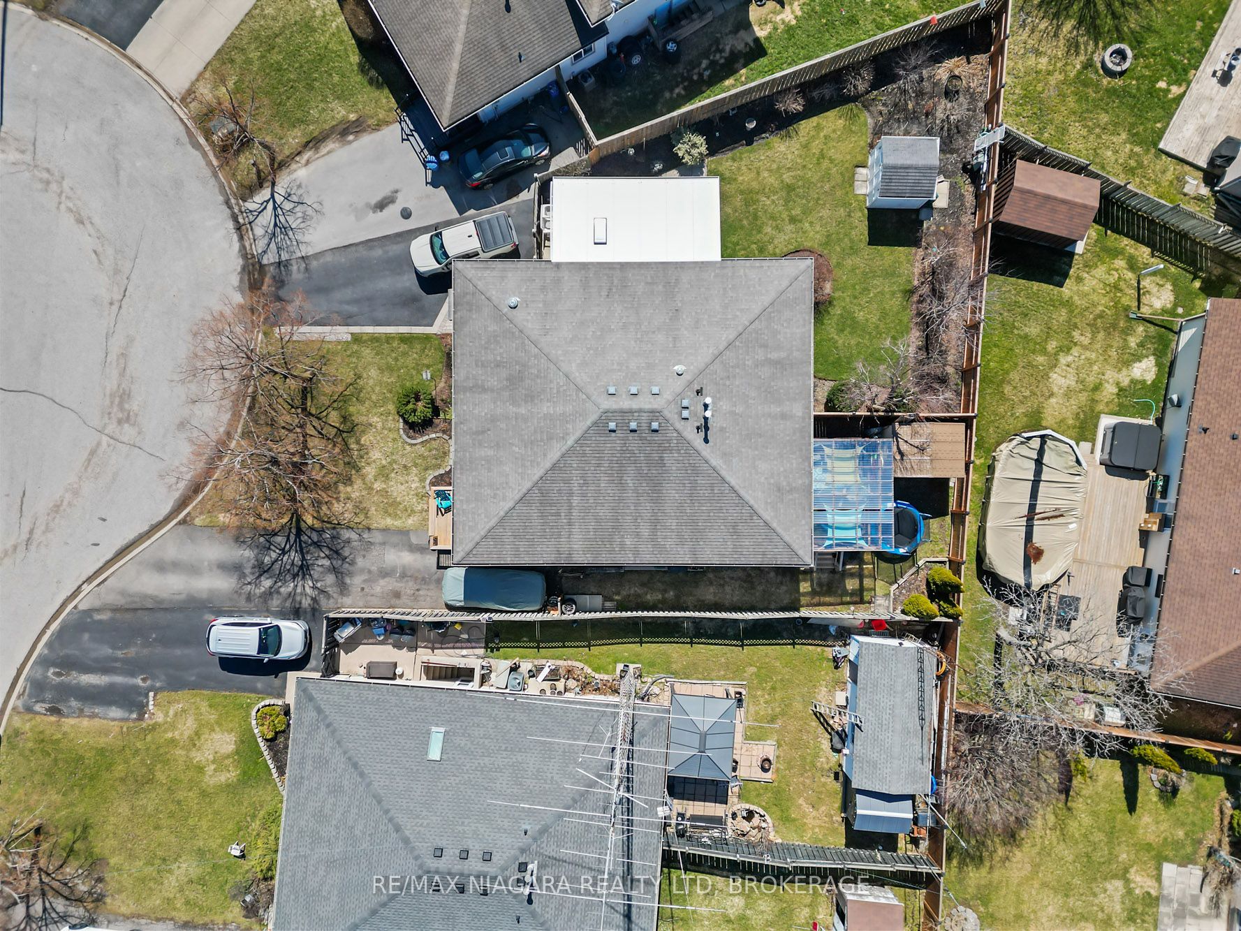 Photo 71 of 10 Swayze Court, Thorold, Allanburg/Thorold South — HOMEH