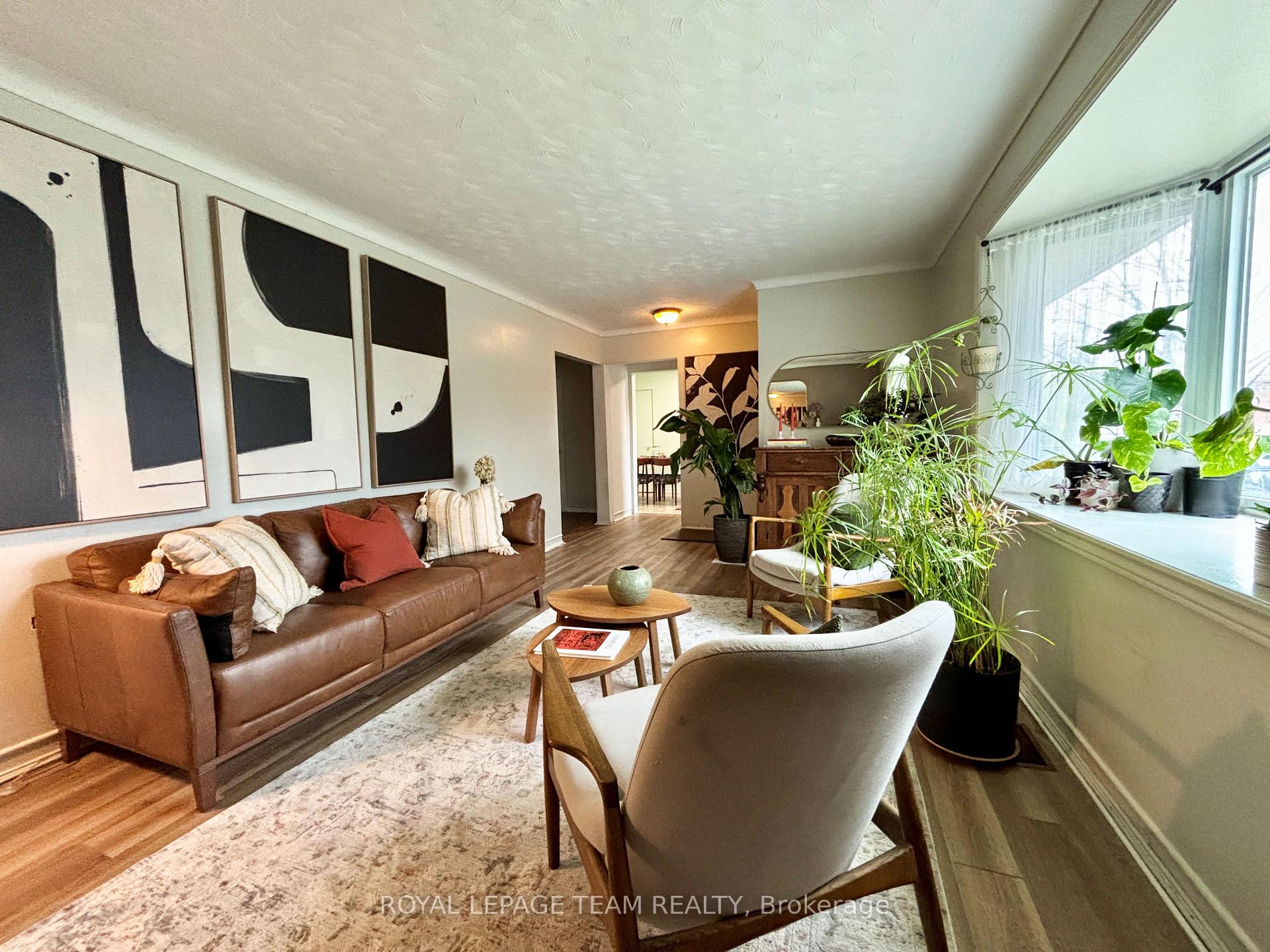 Photo 2 of 1452 Chatelain Avenue, Ottawa, Carlington — HOMEH