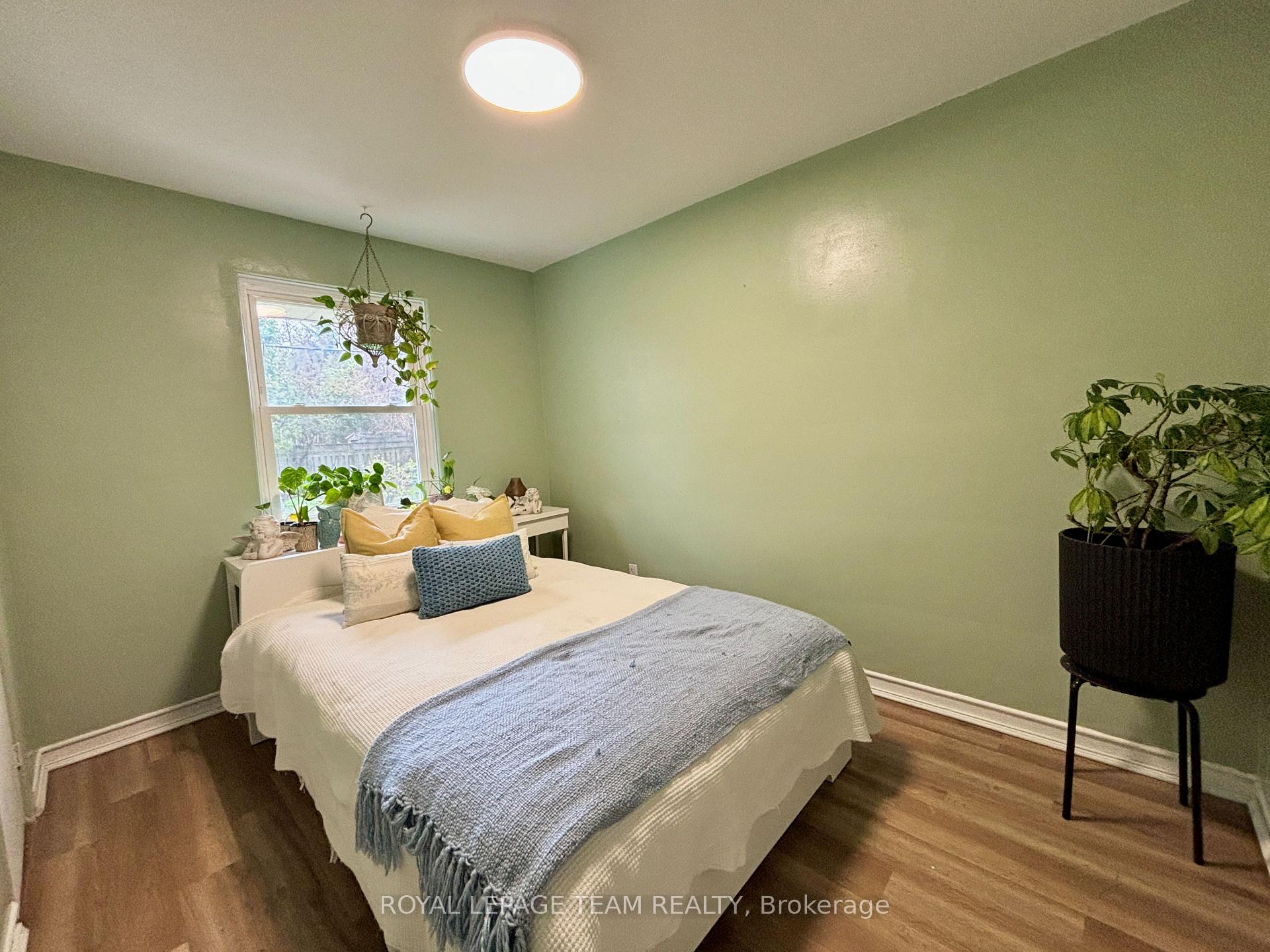 Photo 6 of 1452 Chatelain Avenue, Ottawa, Carlington — HOMEH
