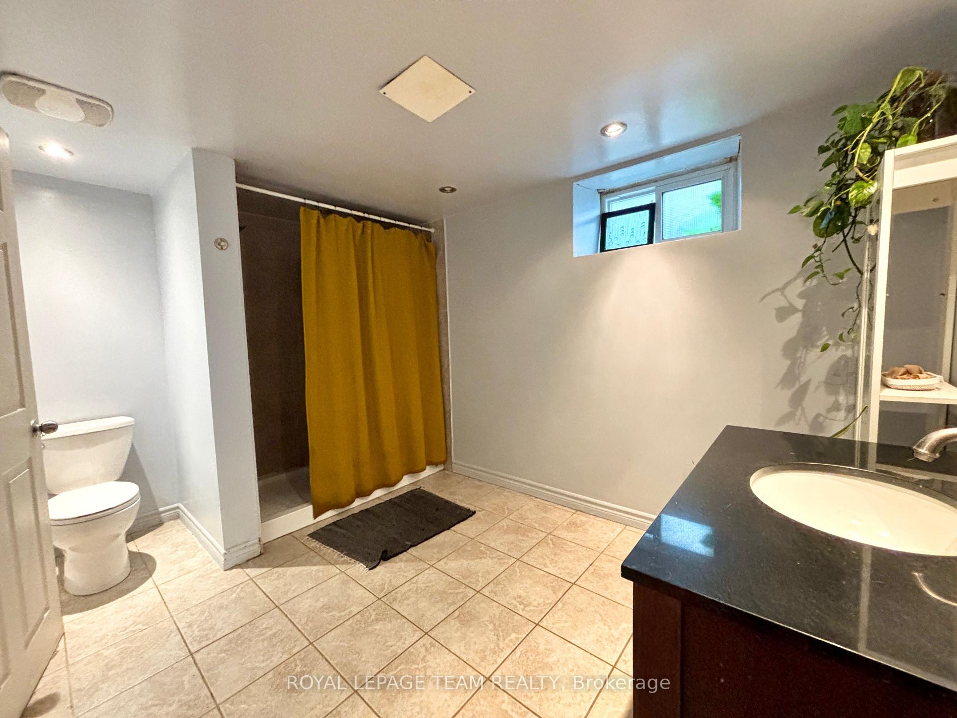 Photo 14 of 1452 Chatelain Avenue, Ottawa, Carlington — HOMEH