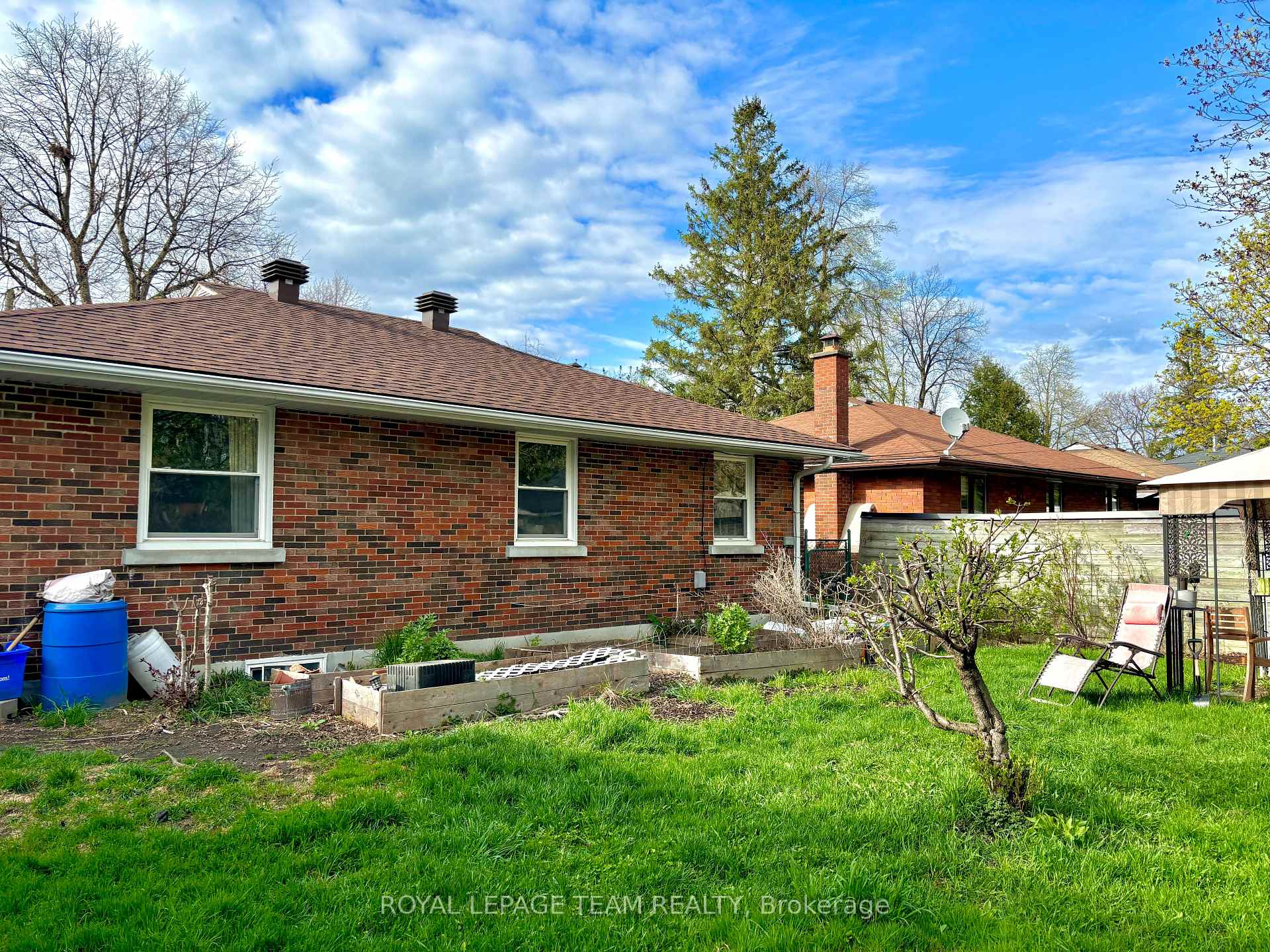 Photo 17 of 1452 Chatelain Avenue, Ottawa, Carlington — HOMEH