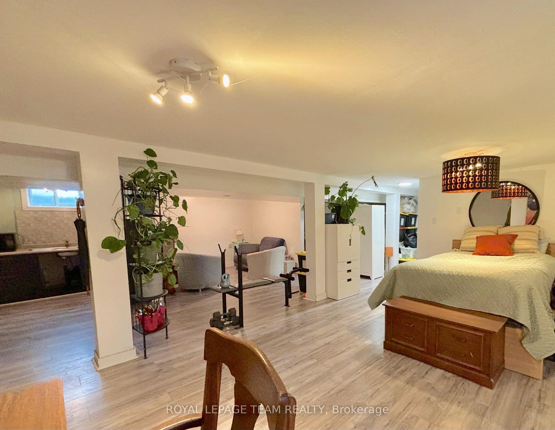 Photo 24 of 1452 Chatelain Avenue, Ottawa, Carlington — HOMEH