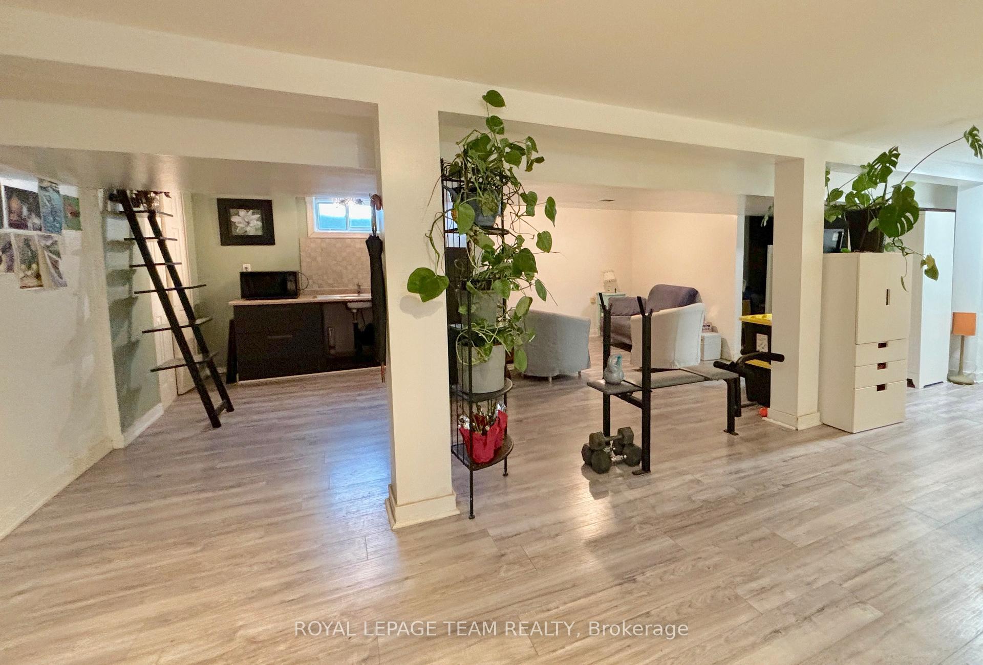 Photo 16 of 1452 Chatelain Avenue, Ottawa, Carlington — HOMEH