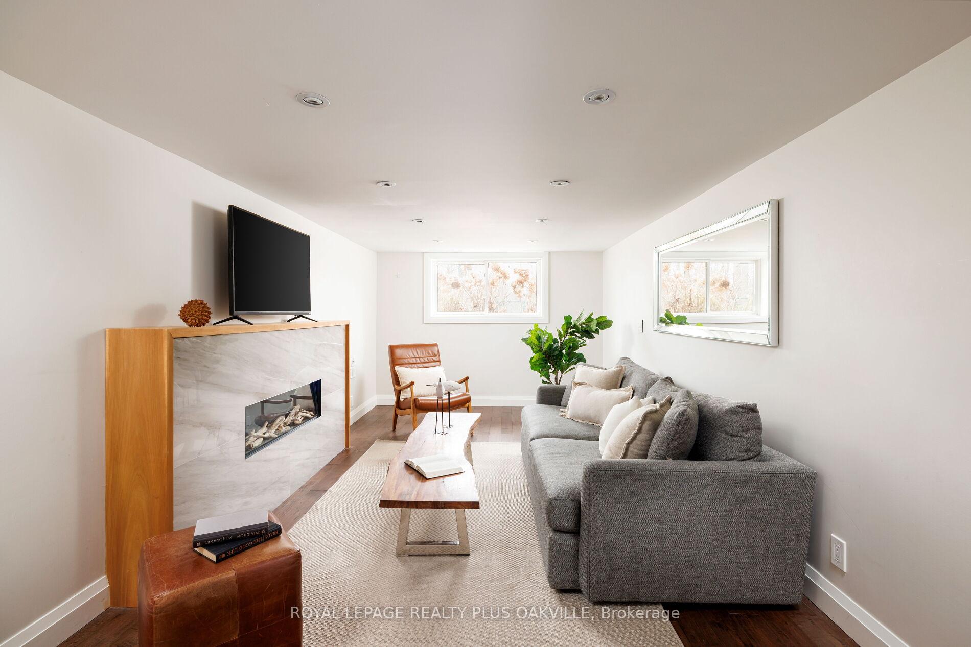 Photo 26 of 249 Cheltenham Road, Burlington, Appleby — HOMEH