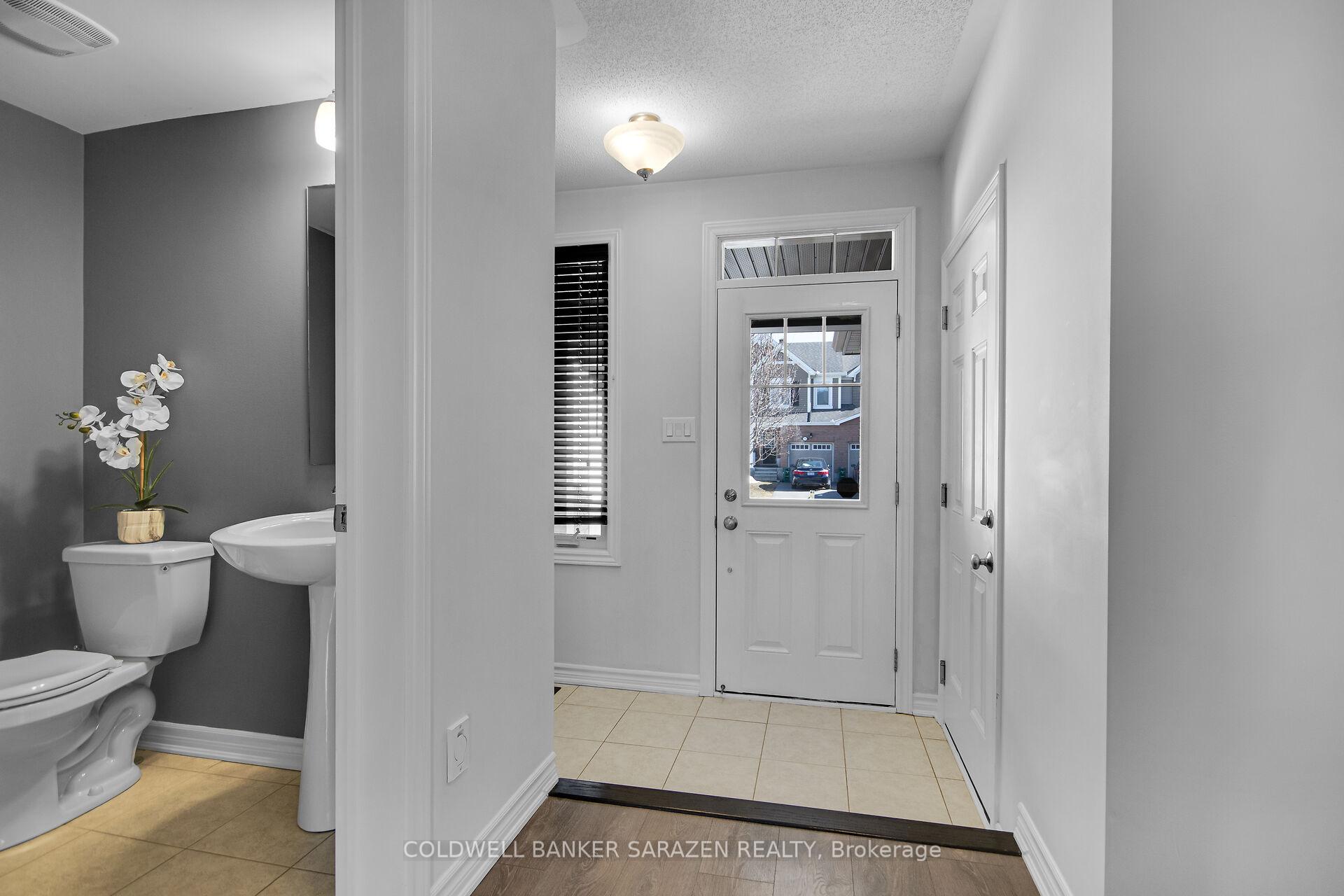 Photo 5 of 716 Mayfly Crescent, Ottawa, Barrhaven - Half Moon Bay — HOMEH