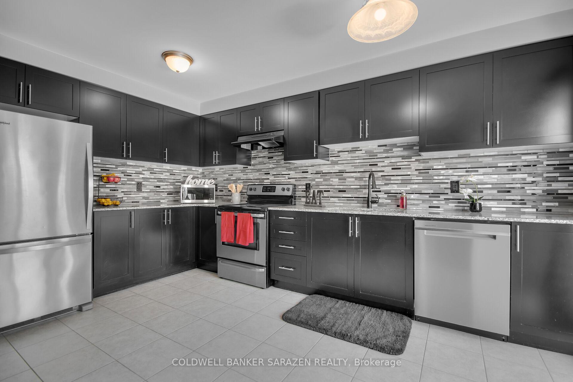 Photo 15 of 716 Mayfly Crescent, Ottawa, Barrhaven - Half Moon Bay — HOMEH