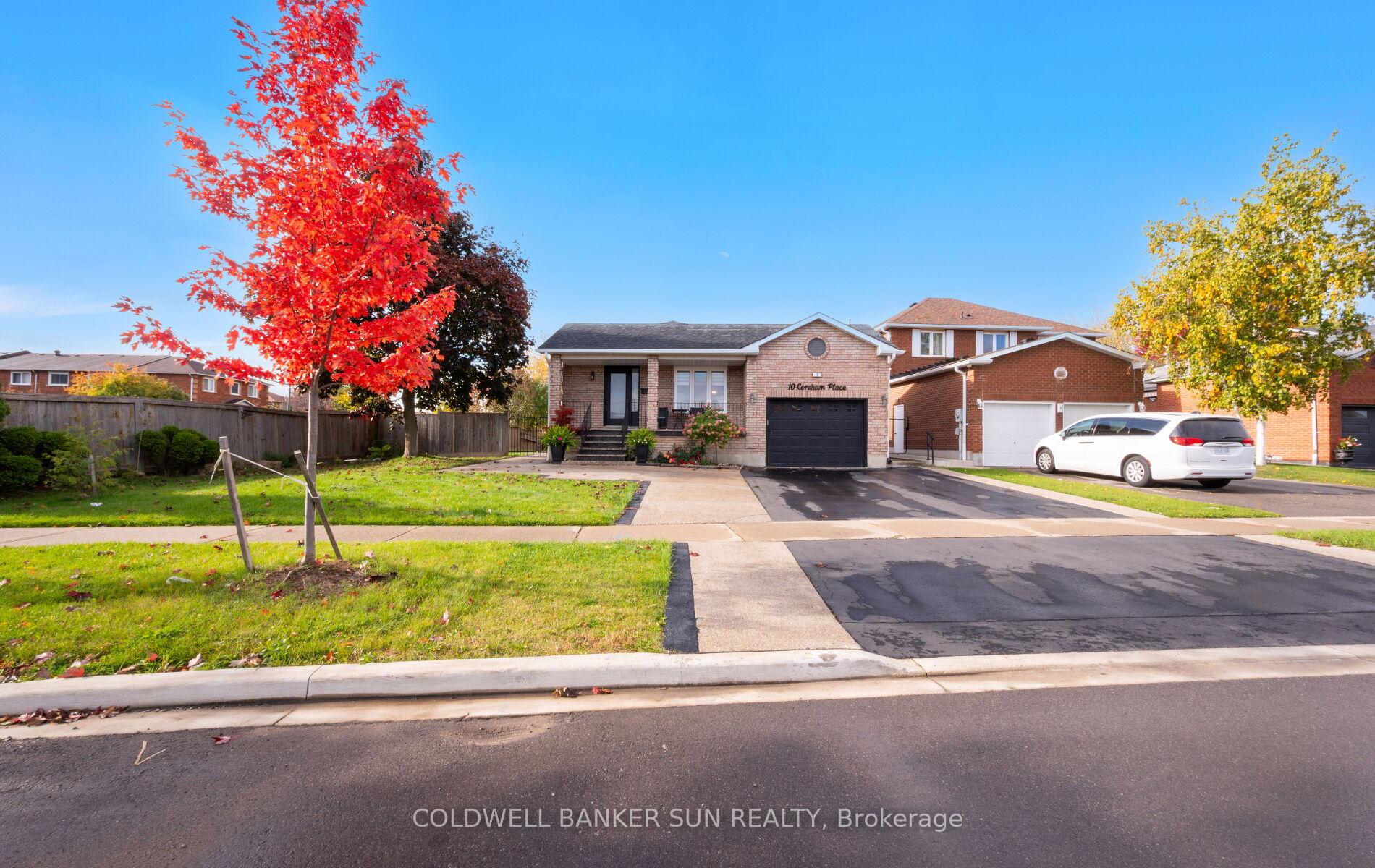 Photo 2 of 10 Corsham Place, Caledon, Bolton East — HOMEH