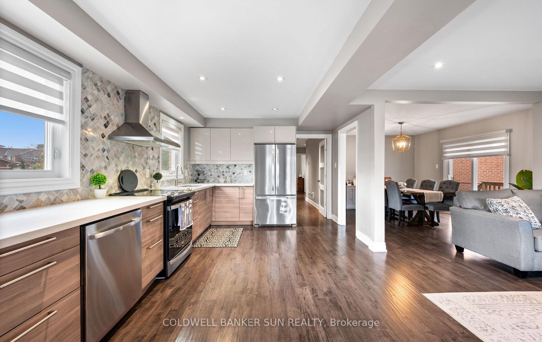 Photo 10 of 10 Corsham Place, Caledon, Bolton East — HOMEH