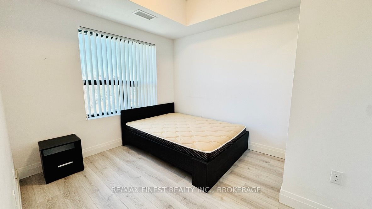 Photo 34 of Unit 733, 652 Princess Street, Kingston, Central City East — HOMEH