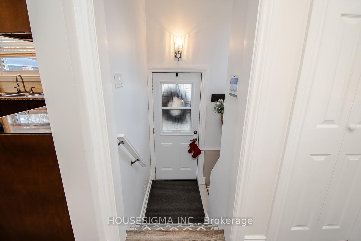 Photo 20 of 131 Highland Avenue, Oshawa, Central — HOMEH