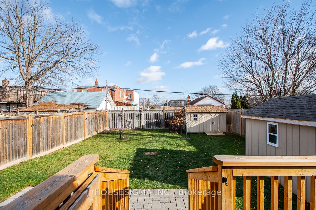 Photo 33 of 131 Highland Avenue, Oshawa, Central — HOMEH